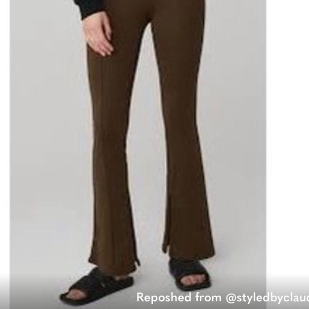 Rare ALO Yoga High-Waist Zip It Flare Legging Espresso Sz Large
